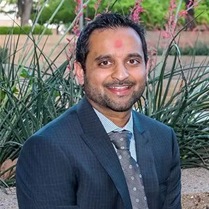 Dr. Jay Vyas